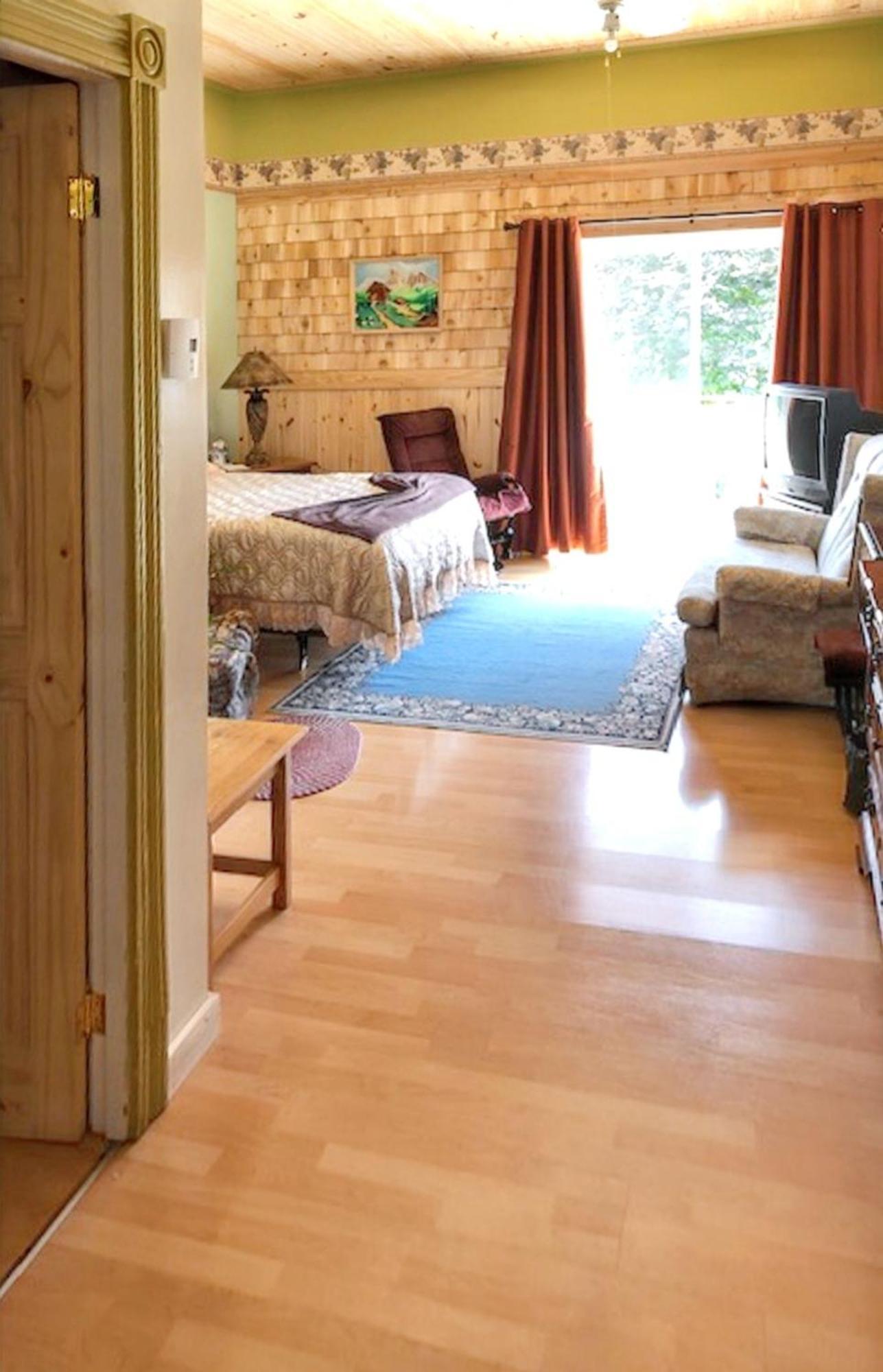 2 Bedrooms Appartement With Wifi At Sainte Angele De Merici Exteriör bild